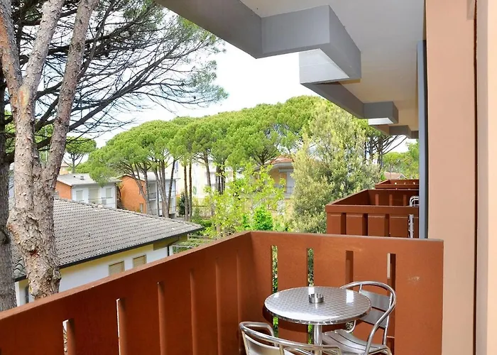 Cozy Flat With Sunlit Balcony Retreat - Beahost شقة *